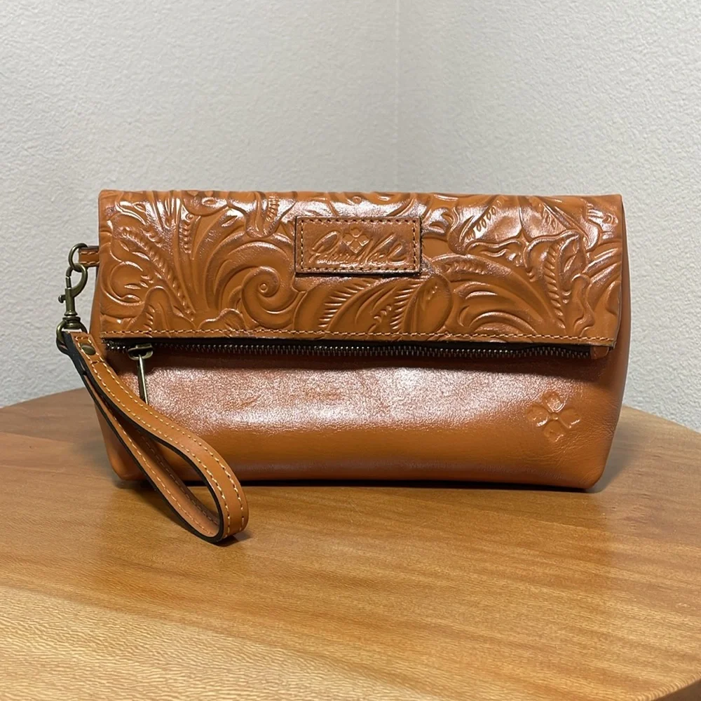 Patricia Nash VALERIE Tooled Leather Fold Over Wristlet Clutch Burnished EUC